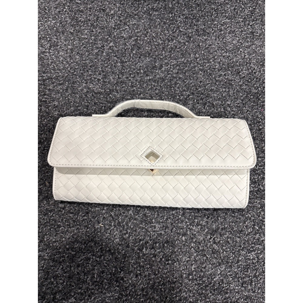 ladies purses and handbags, Brand New, Still In Wrapper, Shoulder Strap Included